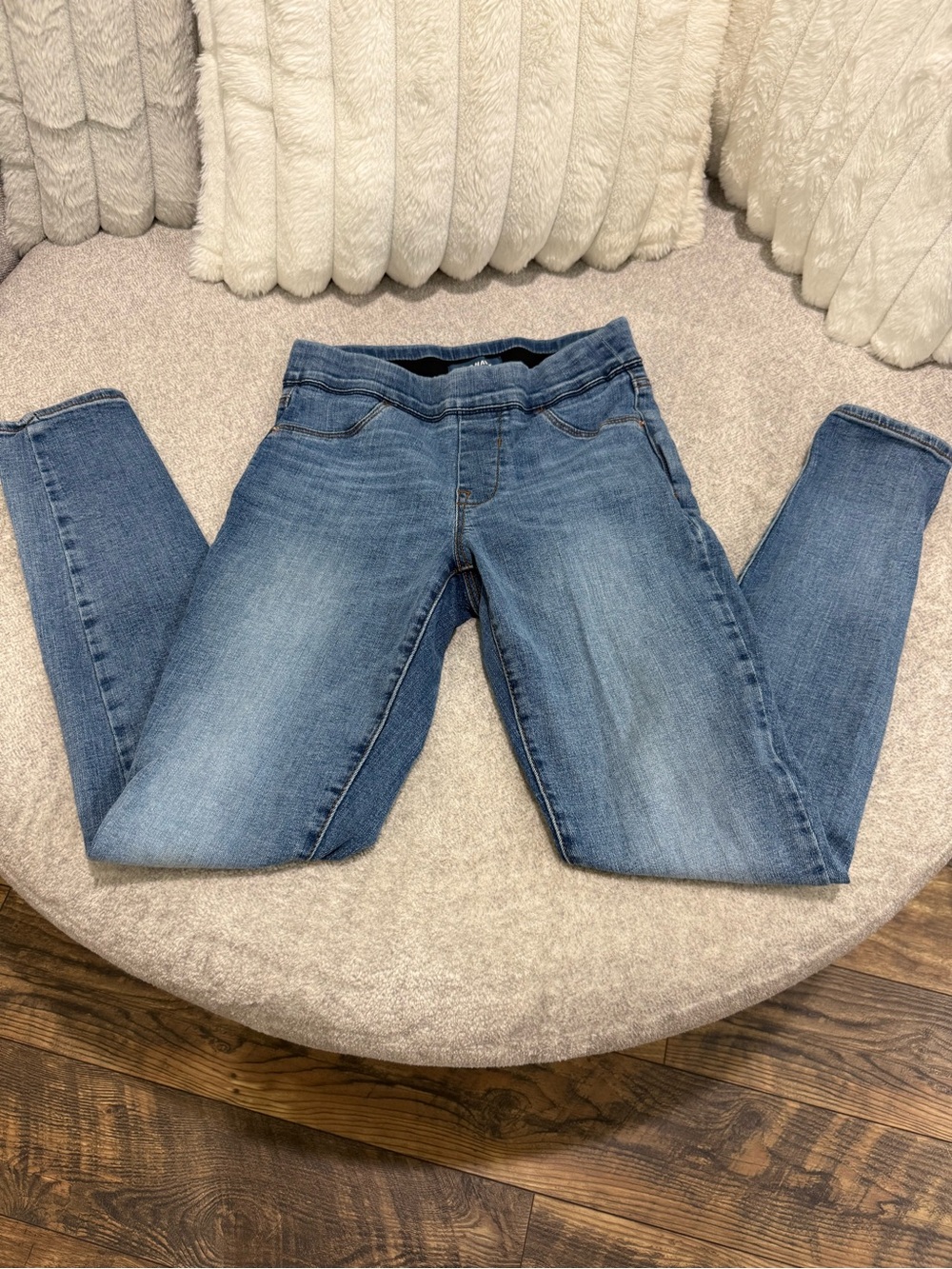 Old Navy micros jeans - size 4
